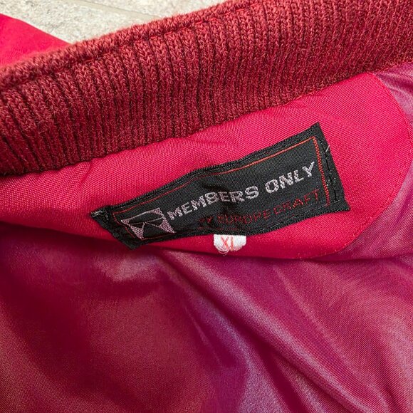 Vintage Members Only Insulated Active Full-Zip Puffer Bomber Jacket Men's Sz XL - Picture 7 of 10